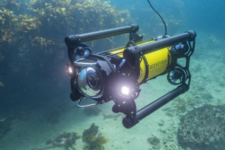 Robot Selam Teleoperasi ROV (Remotely Operated Vehicle)